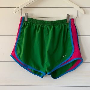 Nike Tempo Dri-Fit Shorts - Size M